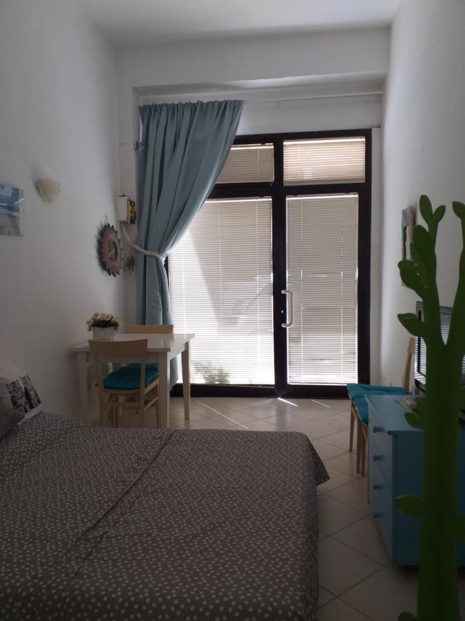 Sea Side Studio فياريجيو المظهر الخارجي الصورة